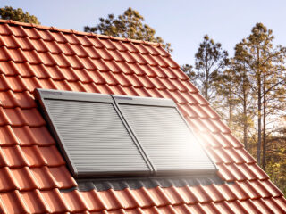 velux-rollladen-solar-aussenansicht-1280x960